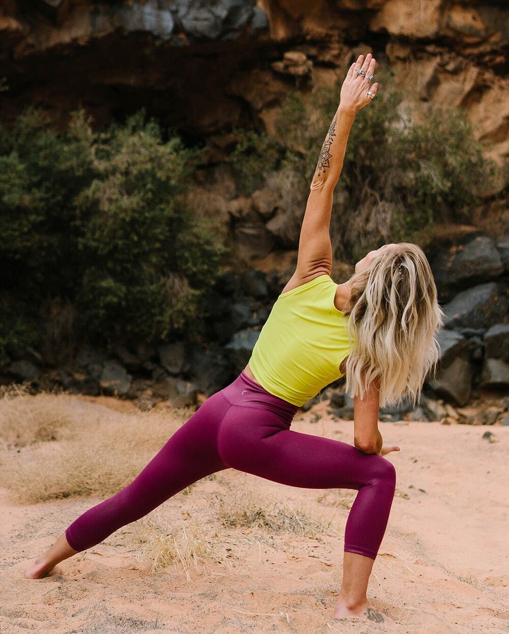 Zyia Active Metallic LNT Lipgloss Light n Tight Hi-Rise Capri Leggings 14 or 16